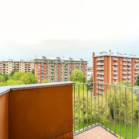 Lägenhet Renewed Balcony Flat With Garden Milano